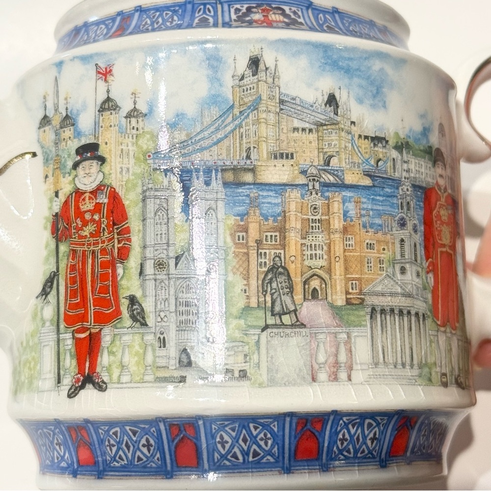 SADLER LONDON HERITAGE COLLECTION THAMESIDE CERAMIC TEAPOT - Picture 6 of 13